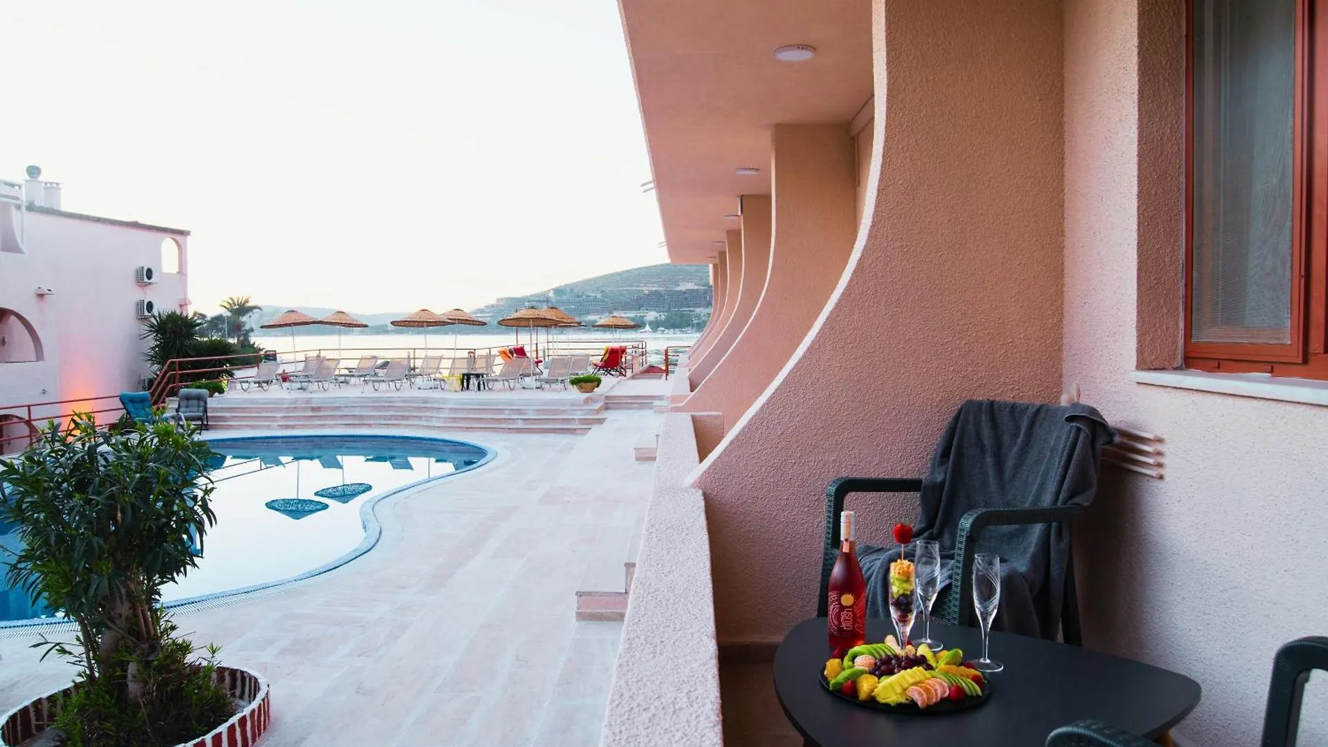 Club Aquarium Hotel & Spa