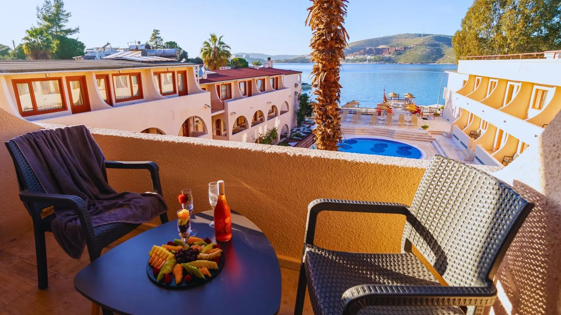 Club Aquarium Hotel & Spa Güvercinlik 3*,  Türkiye