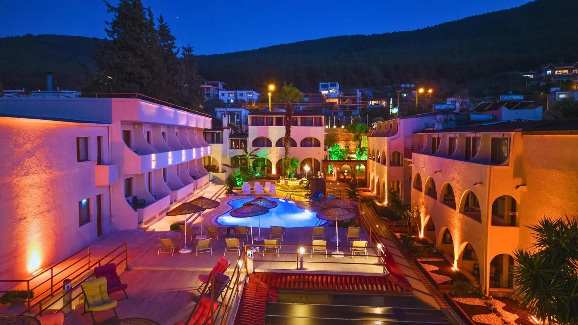Club Aquarium Hotel & Spa Guvercinlik